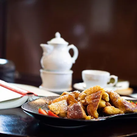 מלון Upstalsboom 4*