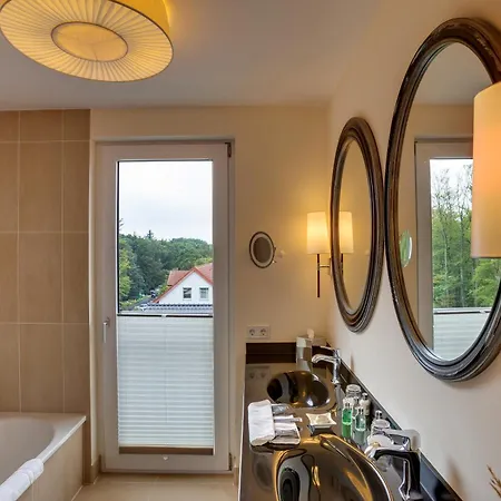 Upstalsboom מלון