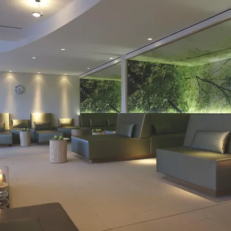 מלון Upstalsboom Ostseebad Kühlungsborn